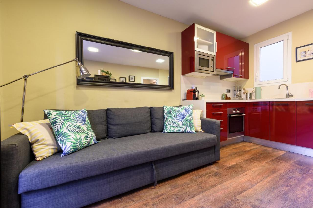 Ramblasrentals Cozy Renovated 2Br With Balcony Lift 20M Rambla - Parking - Wifi Barcelona Exterior foto