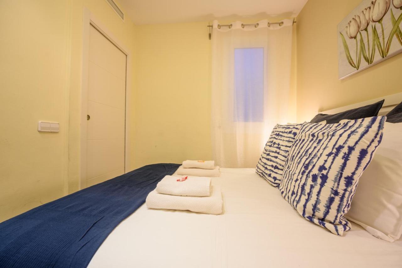 Ramblasrentals Cozy Renovated 2Br With Balcony Lift 20M Rambla - Parking - Wifi Barcelona Exterior foto
